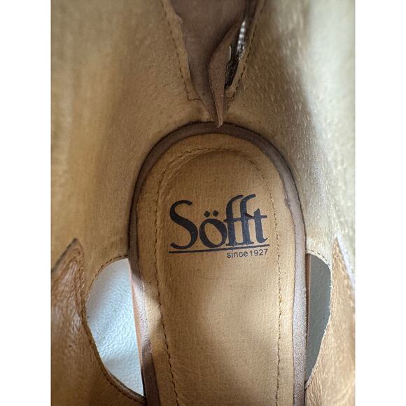 Sofft Catelyn bootie peep toe stone tan ruched suede stacked heel shootie Sz 9 - Picture 7 of 9